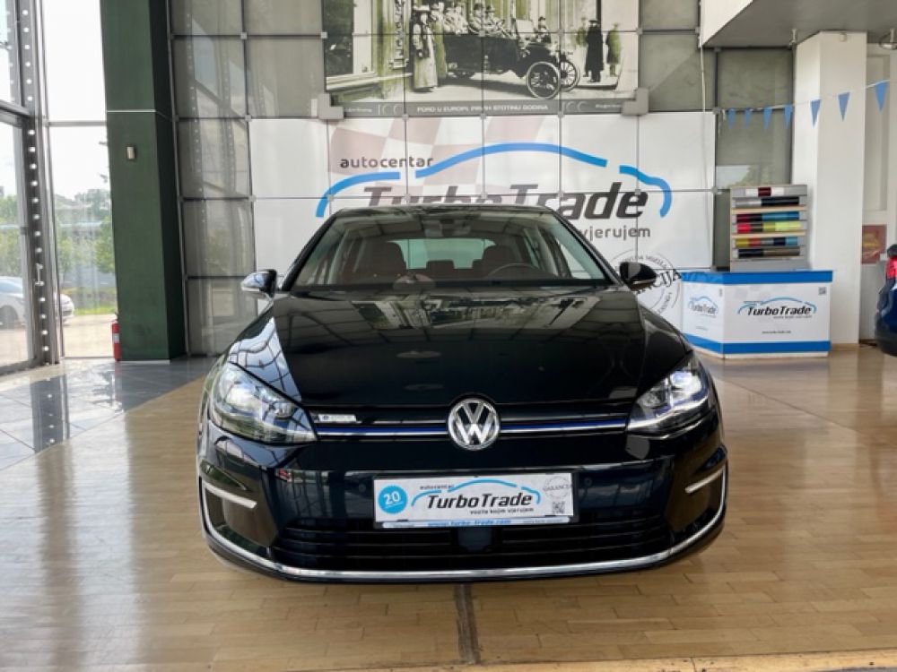 Volkswagen VII E-Golf Facelift